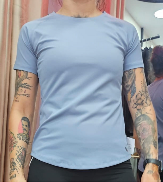 CAMISETA KORA AZUL CLARO