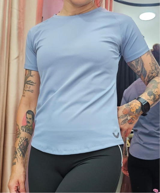 CAMISETA KORA AZUL CLARO